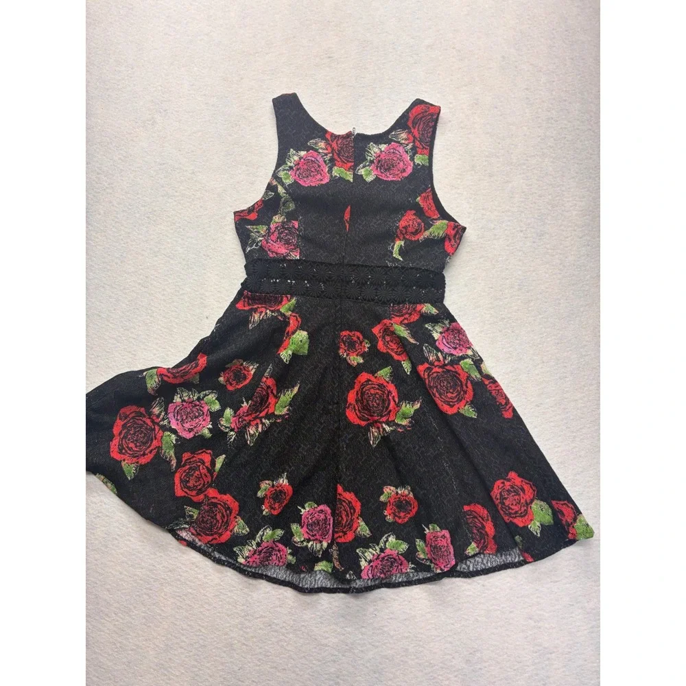 Free People Modern Fit Flare Whimsigoth Goth Rose Lace Waist - 0 Black Red